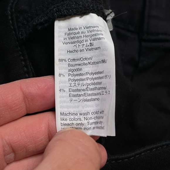 Madewell 9" High-Rise Skinny Jeans in ISKO Stay Black - Picture 6 of 7